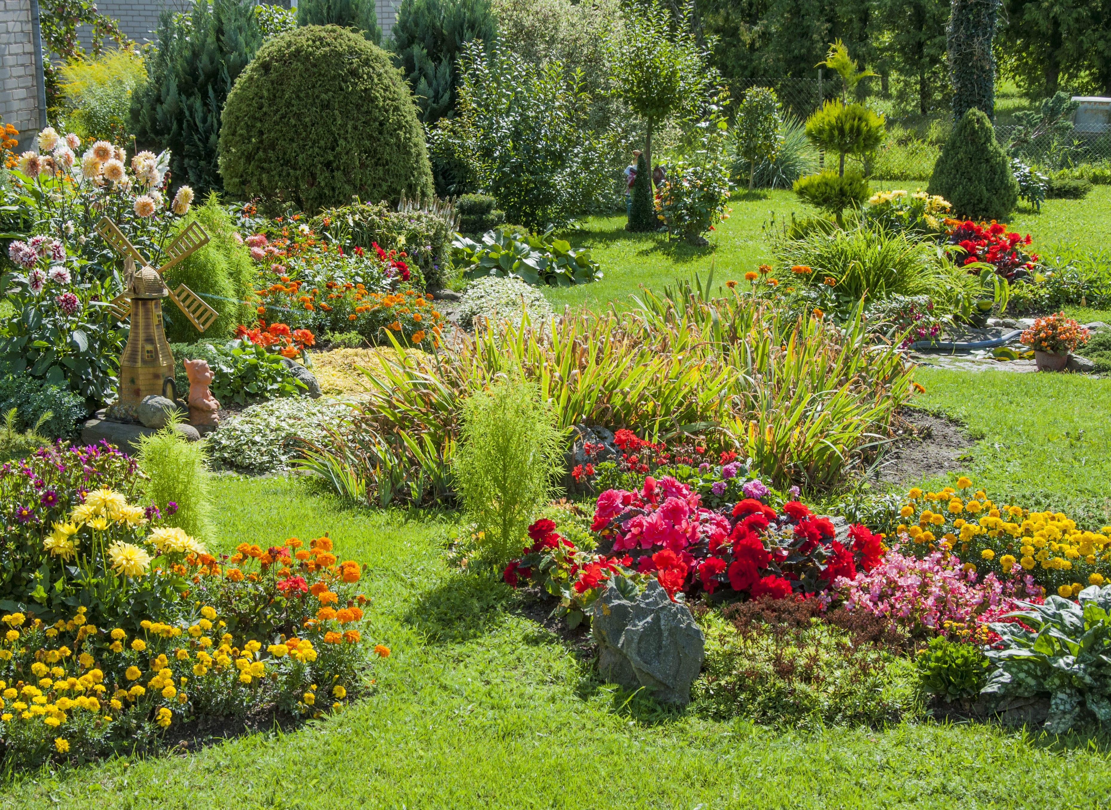 Custom Landscaping